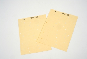 Two identical reproduction cards with serial number 154 (Gnter Htter)